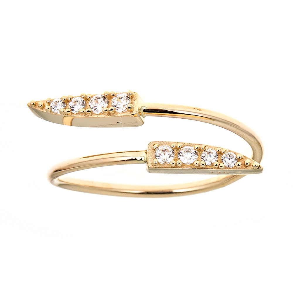 10K Solid Gold Arrow Toe Ring