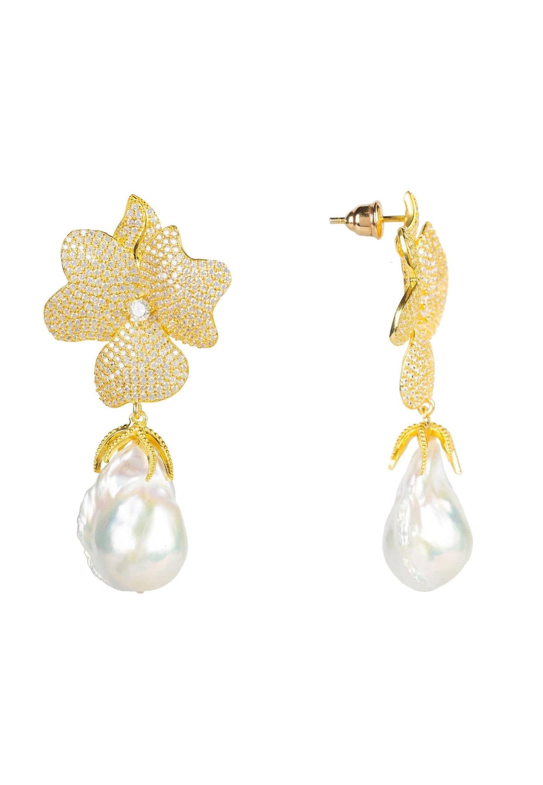 Baroque Pearl White Flower Earrings Yellow Gold