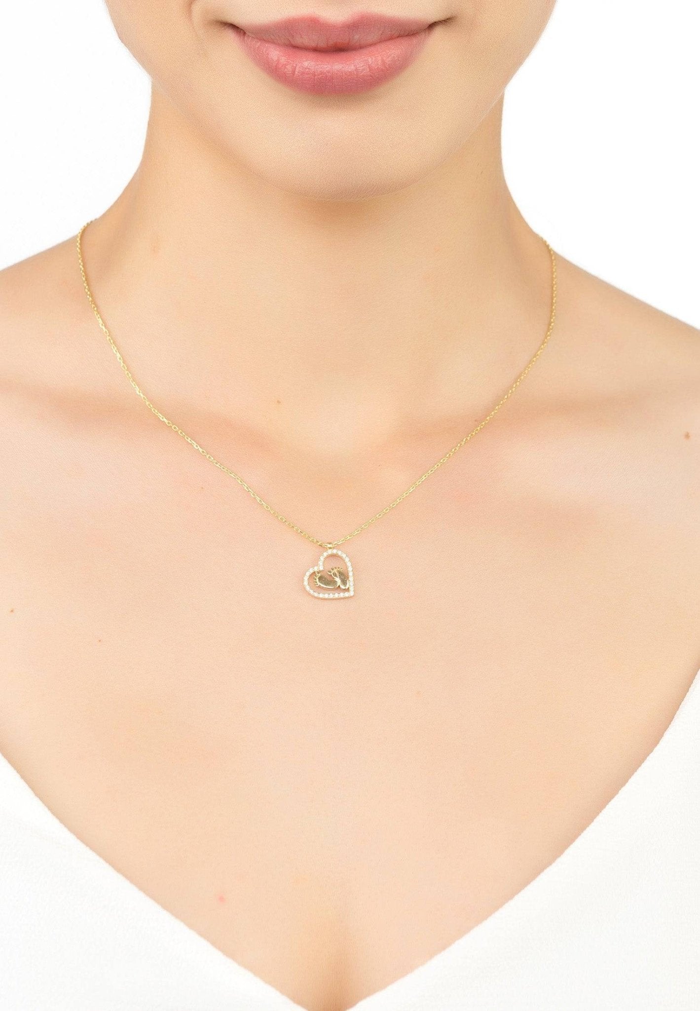 Heart Mum Pendant Necklace Gold